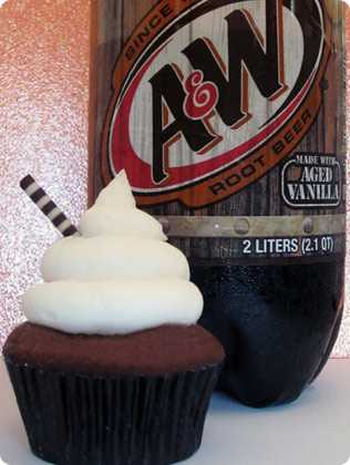 Wasted Deesserts Rootbeer Float Cupcakes